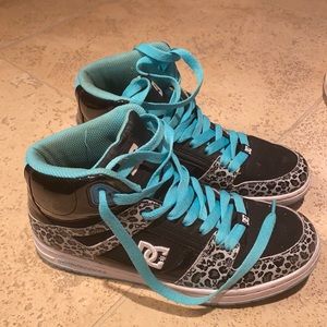 Size 8.5 high top sneakers